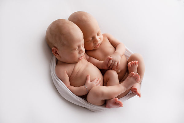 fotenie dvojiciek newborn